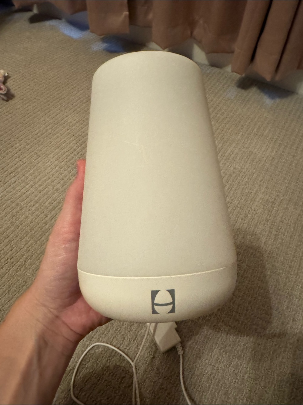 Hatch baby rest nightlight and music/noise sound machine